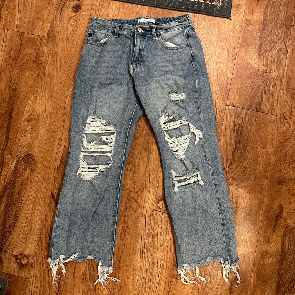 Mid rise Distressed Jeans